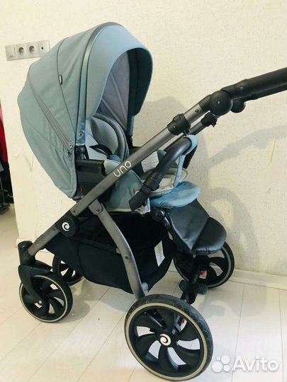 Коляска UNO tutis 3в1