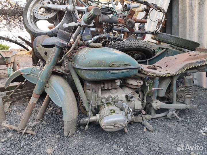 Продам мотоцикл урал