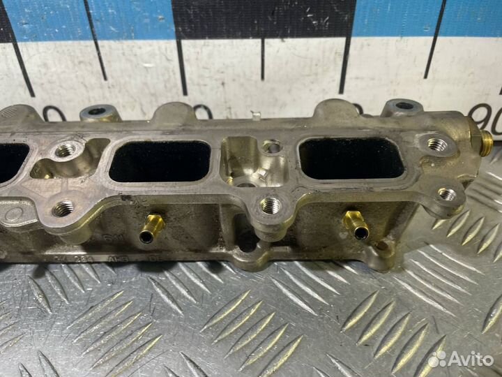 Б/У Коллектор впускной (нижняя часть) VW#005