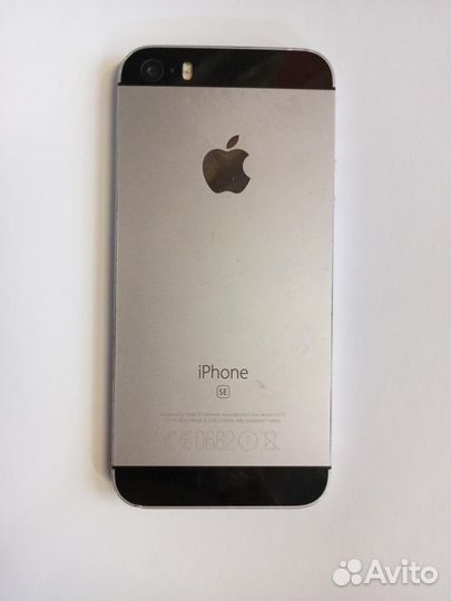 iPhone SE, 32 ГБ
