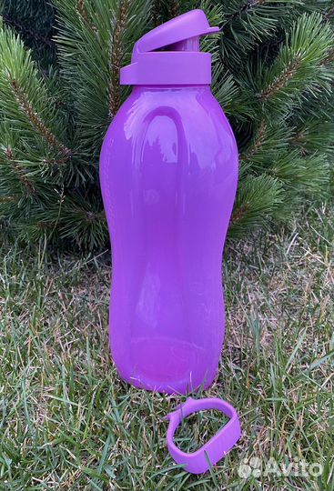 Бутылка 2 л с ручкой Tupperware