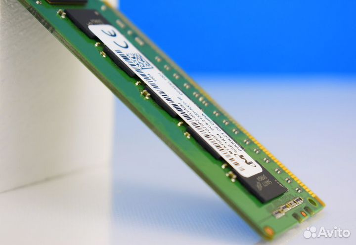 8GB DDR4 ECC micron 2133