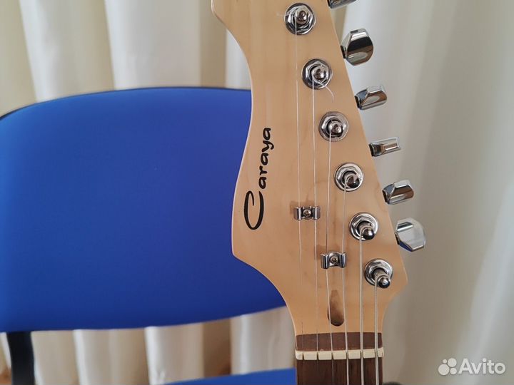 Гитара caraya леворукая совсем новая
