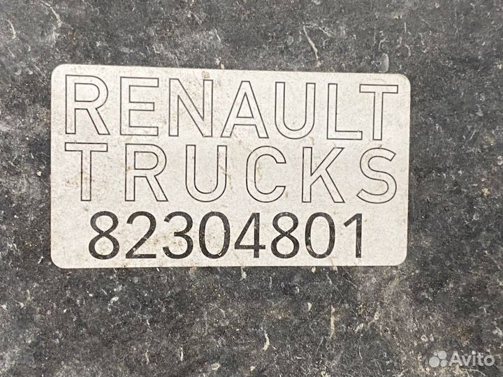 Угол бампера Renault T 7482304801
