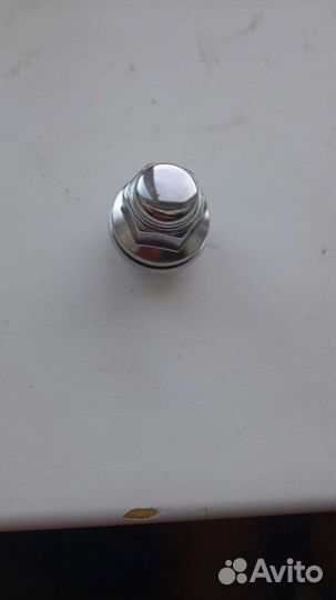 Колесные гайки mitsubishi