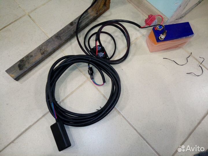 Навесной транец с гидро-подъёмом