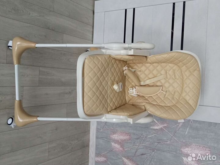 Столик для кормления ребенка