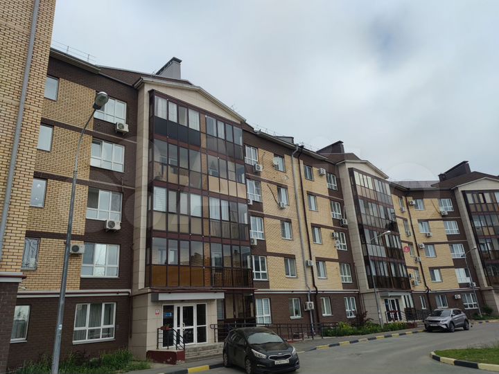 2-к. квартира, 72,4 м², 5/5 эт.