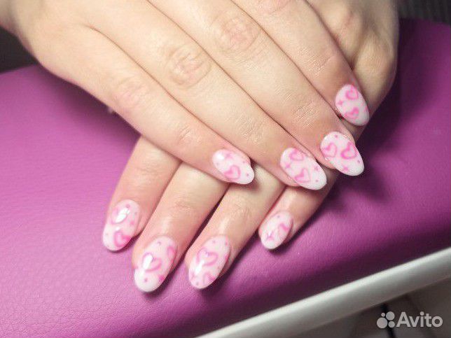 Маникюр и педикюр