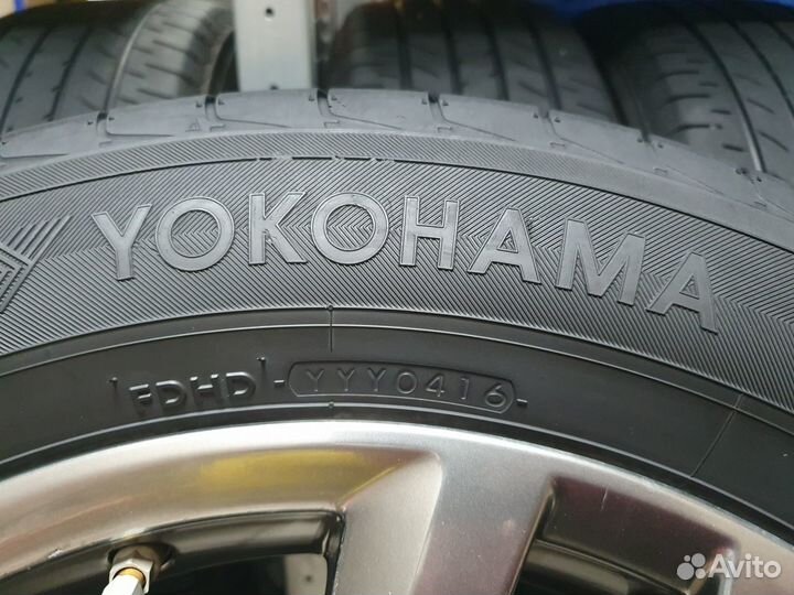 Yokohama BluEarth E51B 225/60 R18 100H