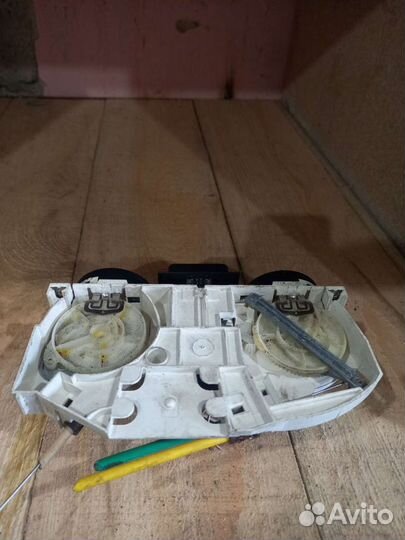 Блок Управления Печкой Ауди А3 8L0819045A