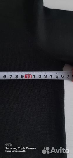 Джемпер женский шерсть uniqlo 46