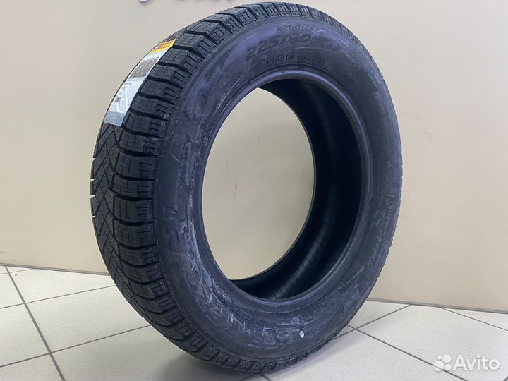 Pirelli Ice Zero FR SUV 225/60 R17 103H