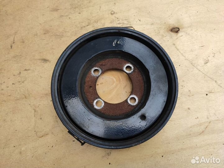 Шкив коленвала Z17DTH на Opel Astra H Meriva A