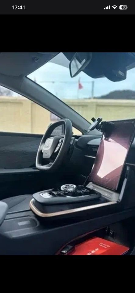 Toyota bZ3: фото из отзыва