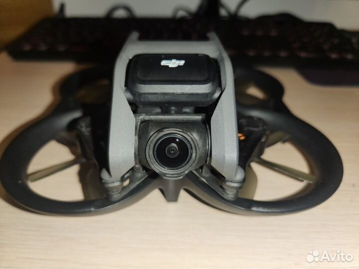 Квадрокоптер DJI Avata