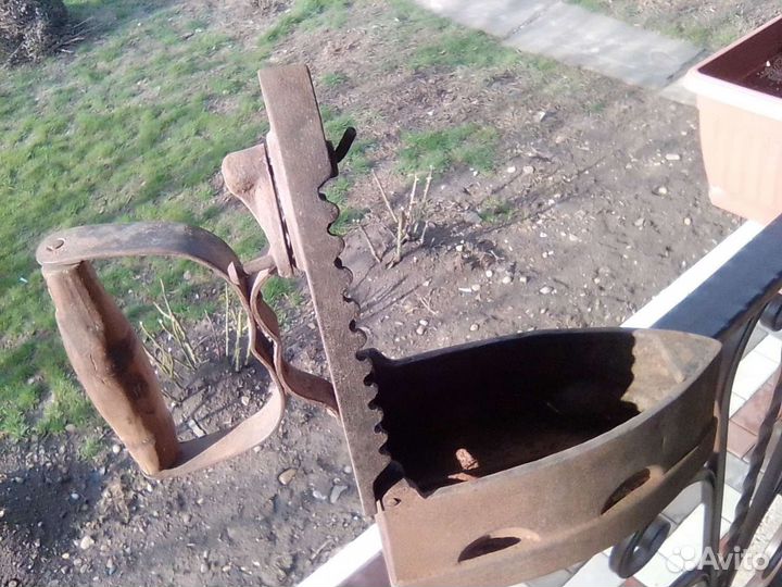 Продам дровяной утюг
