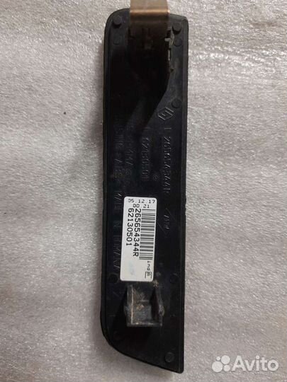 Renault Duster катафот задний левый