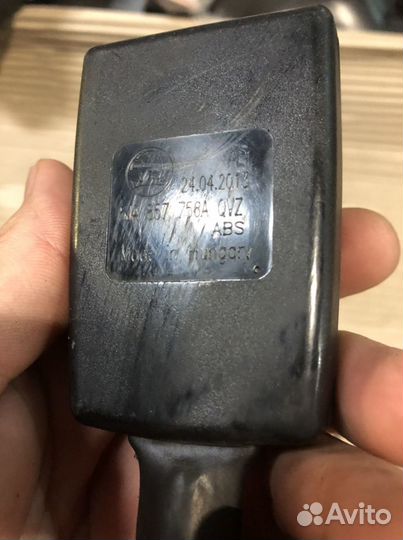 Замок ремня безопасности Skoda Rapid