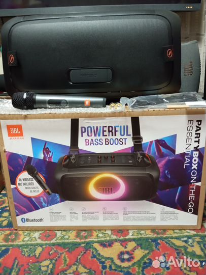 Jbl PartyBox on-the-go