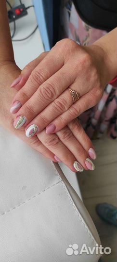 Маникюр и наращивание, педикюр