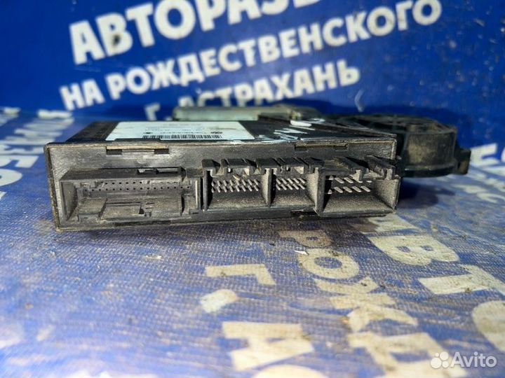 Моторчик стеклоподъемника Volkswagen Touareg