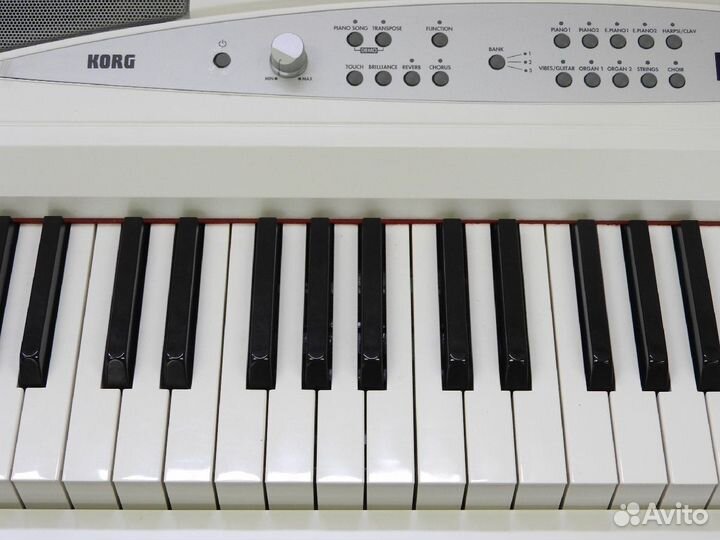 Цифровое пианино Korg SP-280WH