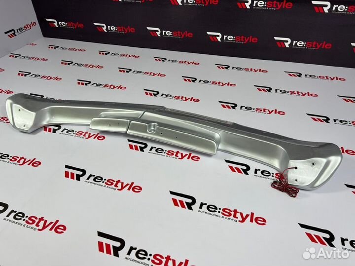 Спойлер Toyota Land Cruiser 105 N1557