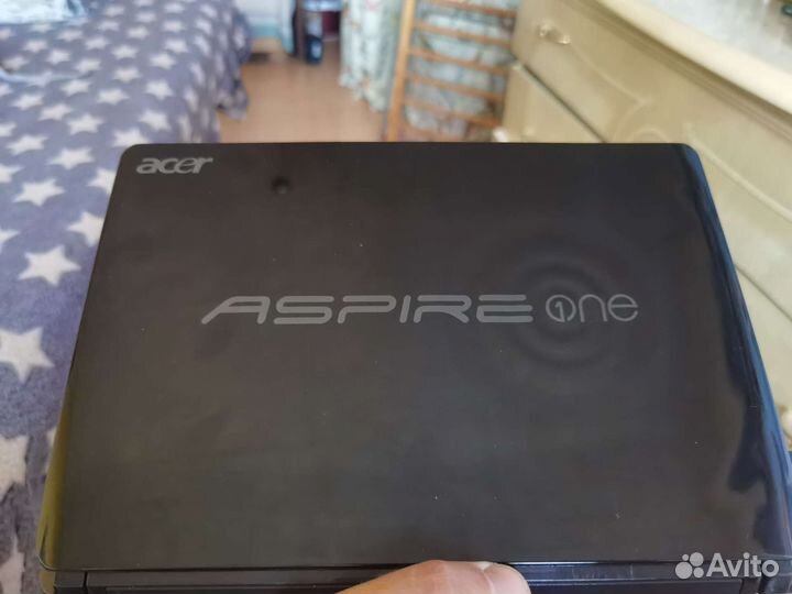 Нетбук acer aspire one