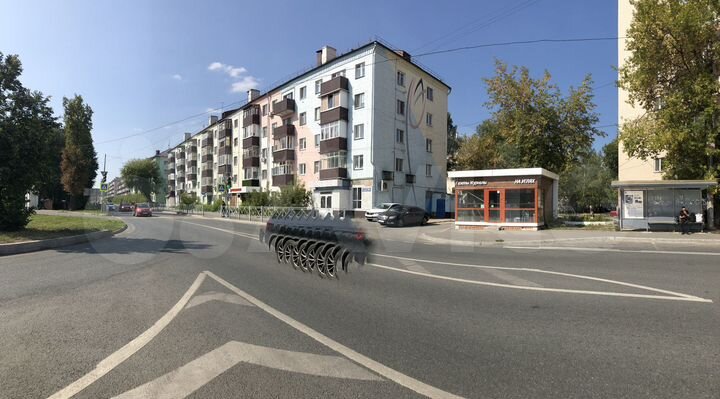 Шаурма, выпечка, магазин, вэйпы, 20 м²