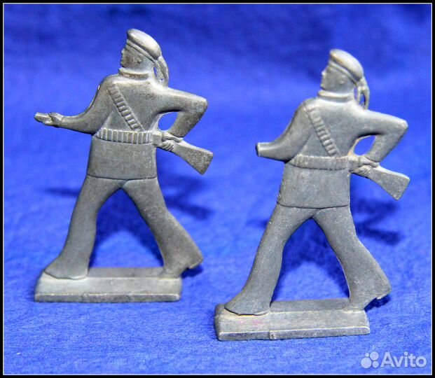 Солдатики металлические СССР 4 шт. Без «Солдата