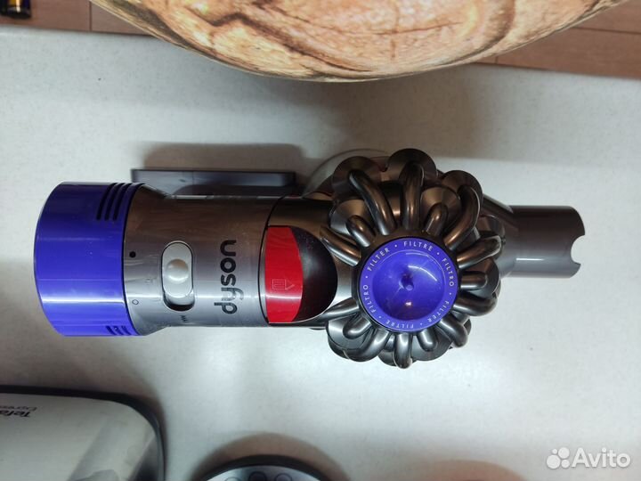 Пылесос dyson v8 absolute animal+ (sv-10)