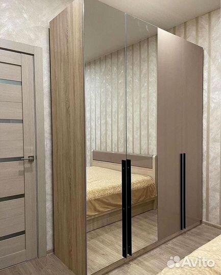 Шкаф купе современный