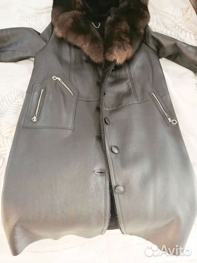 Дубленка новая натуральная 56 р