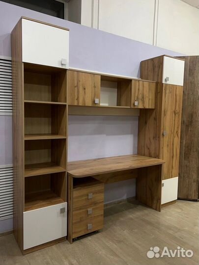 Пенал закрытый/Шкаф пенал в детскую/Детская мебель