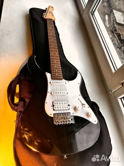 Электрогитара yamaha pacifica 012