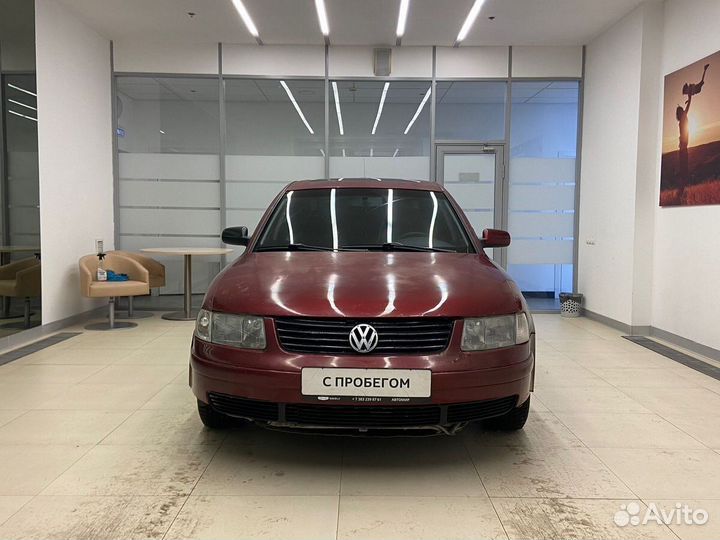 Volkswagen Passat 1.8 МТ, 1998, 400 000 км