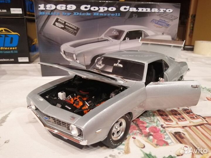 1/18 1969 Camaro Copo Silver Dick Harrell acme