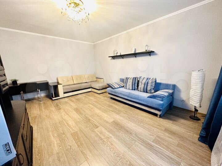 2-к. квартира, 72 м², 6/14 эт.