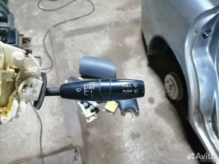 Переключатель подрулевой Kia Spectra