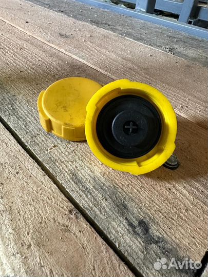 Пробка топливного бака (пласт) 082-1103010 мтз