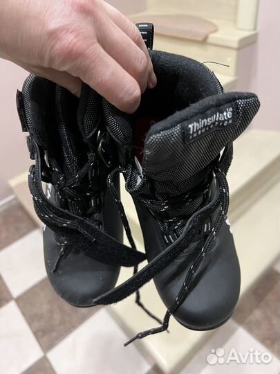 Лыжные ботинки детские 34 размер