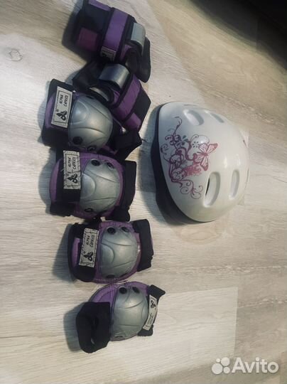 Роликовые коньки