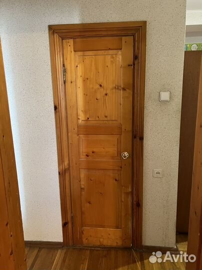 Межкомнатные двери б/у деревянные с коробками