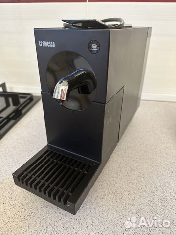 Капсульная кофемашина с капучинатором