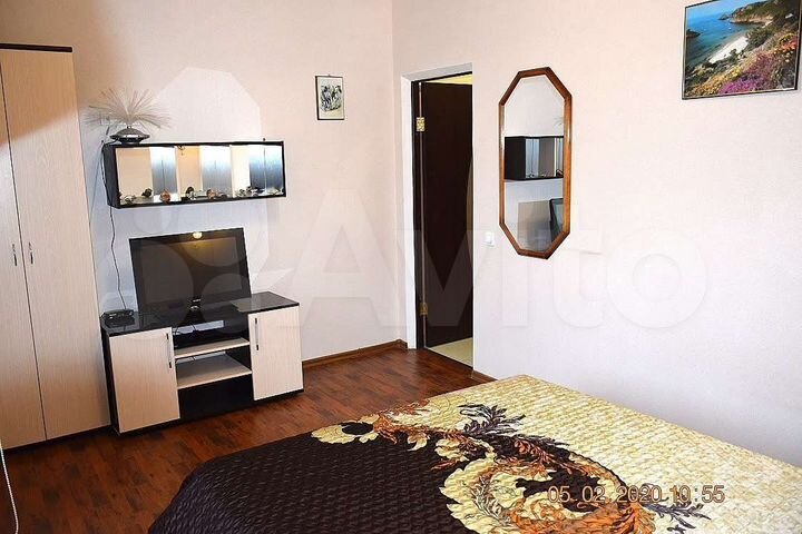 2-к. квартира, 50 м², 3/3 эт.