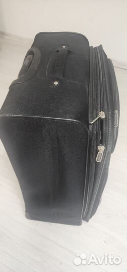 Чемодан samsonite