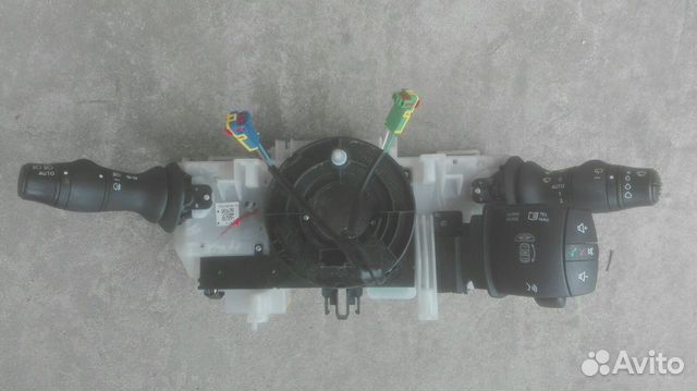 Подрулевой переключатель Рено Меган 3 Сценик 3