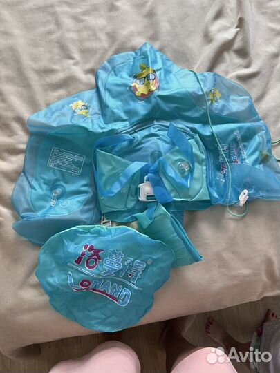 Круг для плавания младенцев