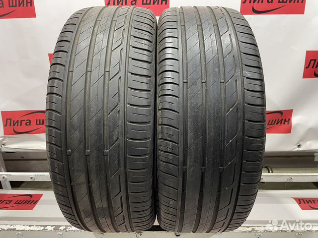 Bridgestone Turanza T001 215/55 R17